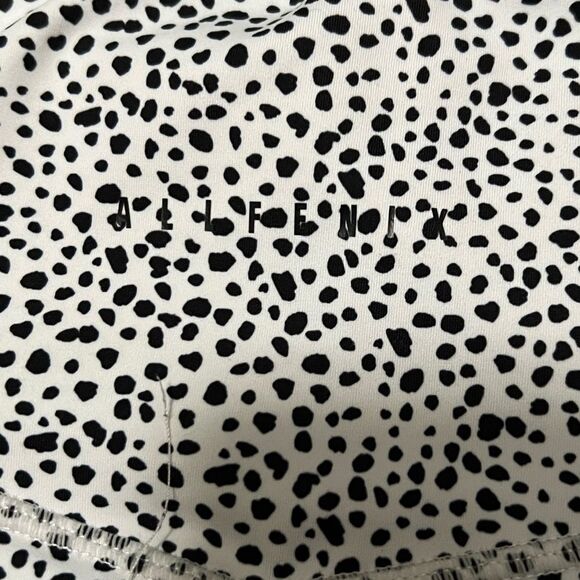 All Fenix leggings white and black cheetah print size medium - Picture 7 of 10